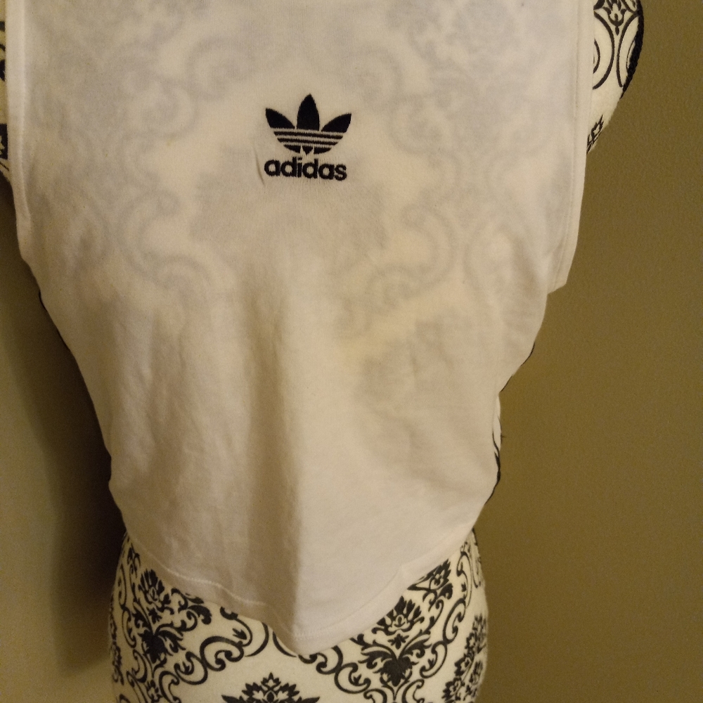 Adidas crop shirt